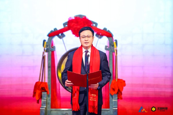 區(qū)長小.jpg 區(qū)長小.jpg